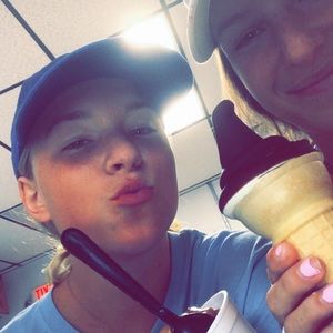 Meet your Posher, Aubrey